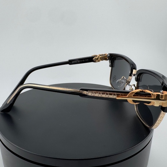 Chrome Heart (Wayfarer) - Picture 4 of 6